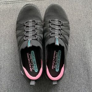 Sketchers ladies Air Cool Memory Foam